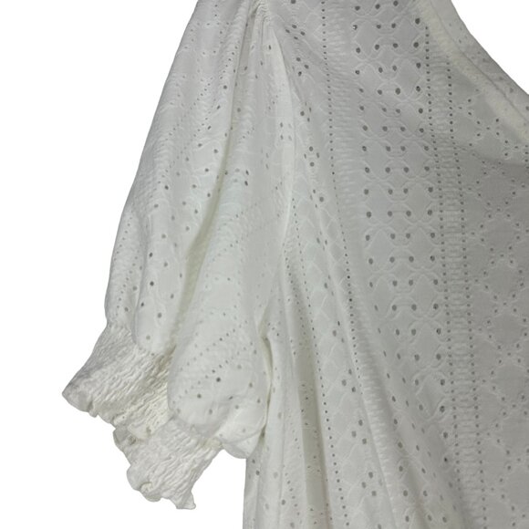 Cato Womens Eyelet Peplum Top Short Sleeve V Neck White 18-20W Lightweight Knit - Picture 3 of 6